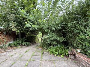 Photo 6- click for photo gallery